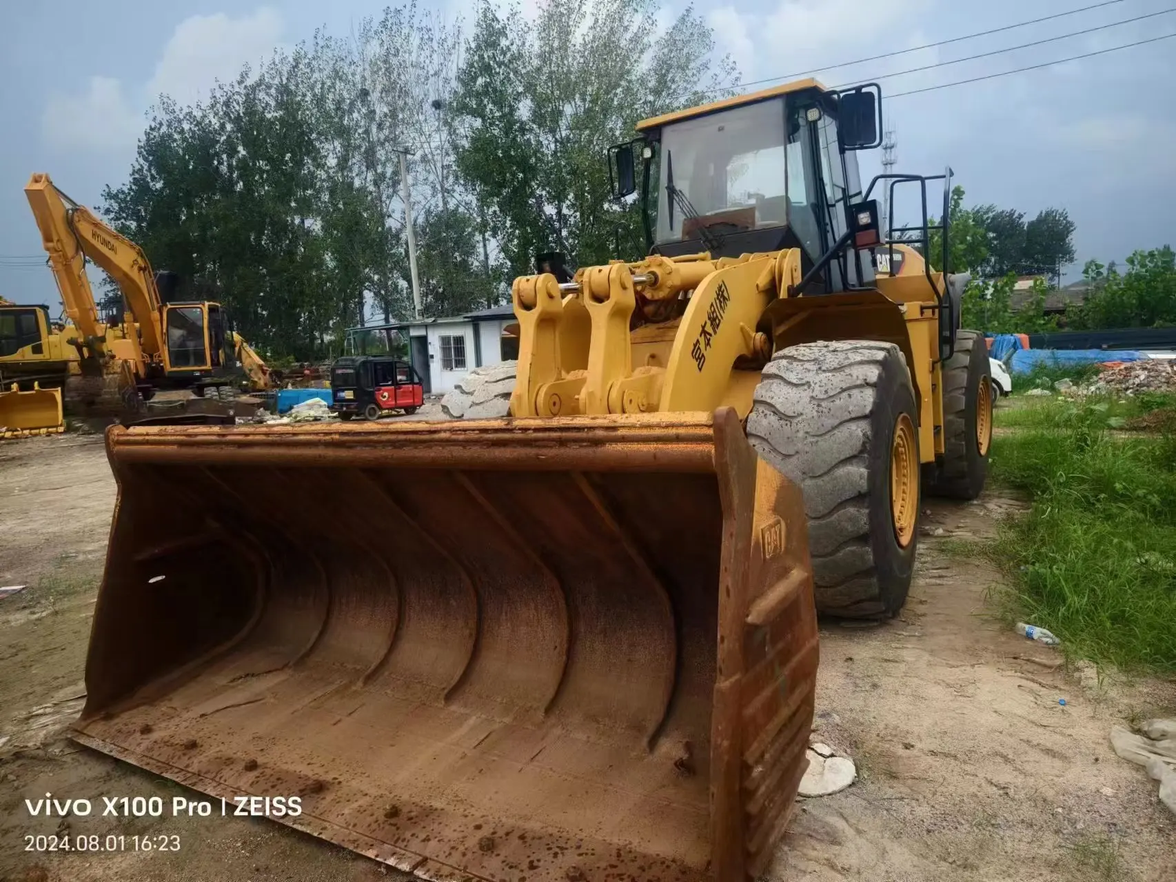 Фронтальный погрузчик Caterpillar 980H Подержанный