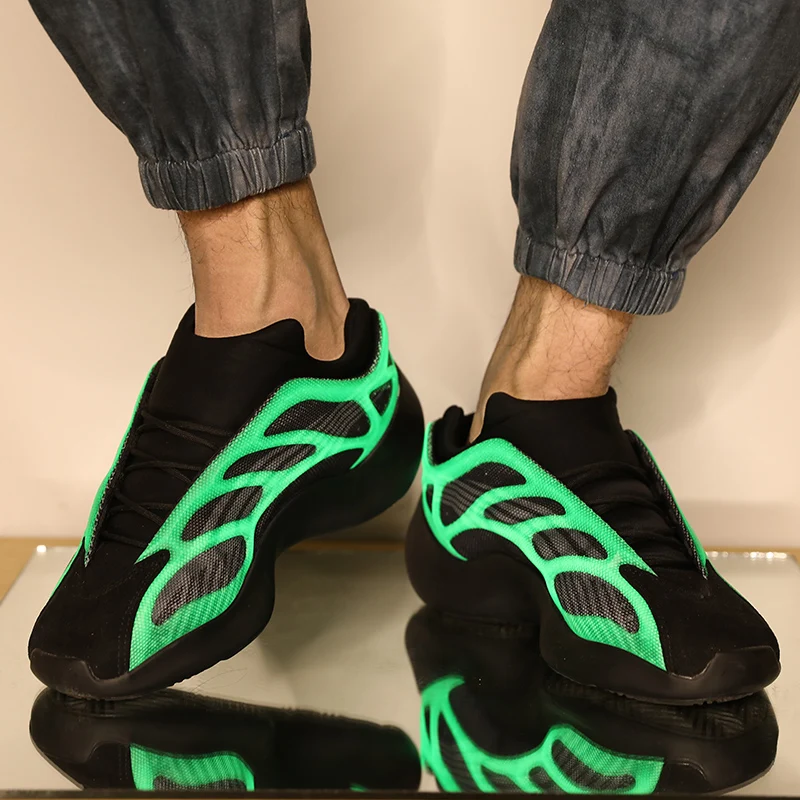
Yeezy 700 V3 Athletic Performance Gym Sneakers Walking Shoes Stylish Breathable Sport Shoes for men 