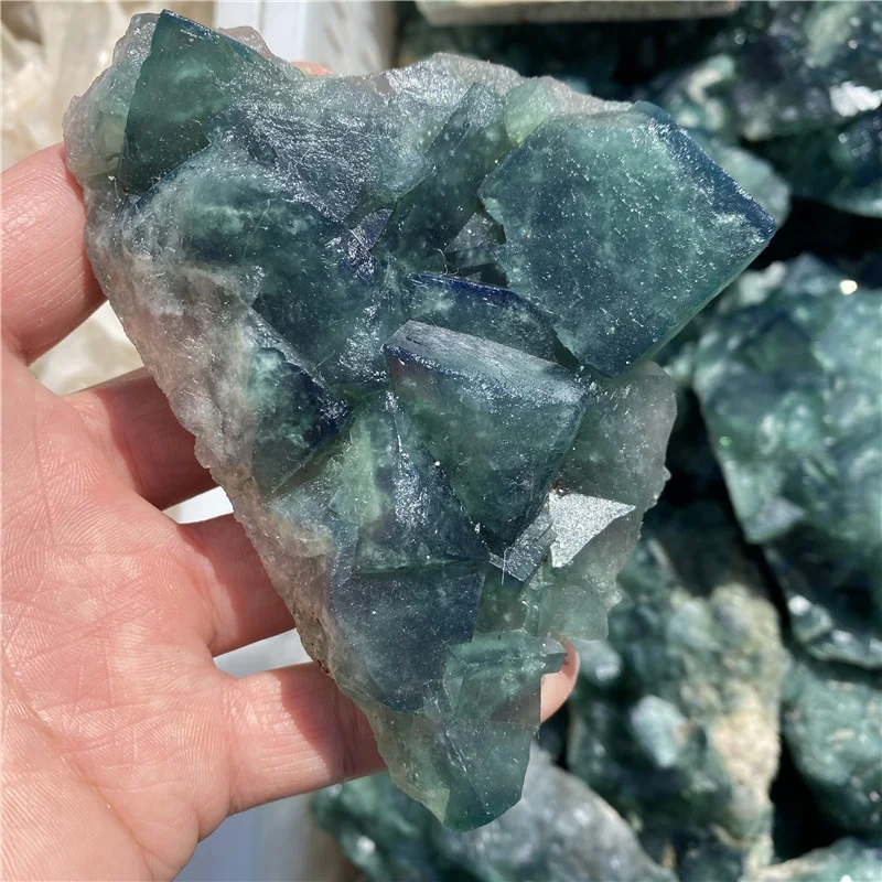 wholesale natural raw quartz stone fluorite mineral specimen crystal green Fluorite cluster