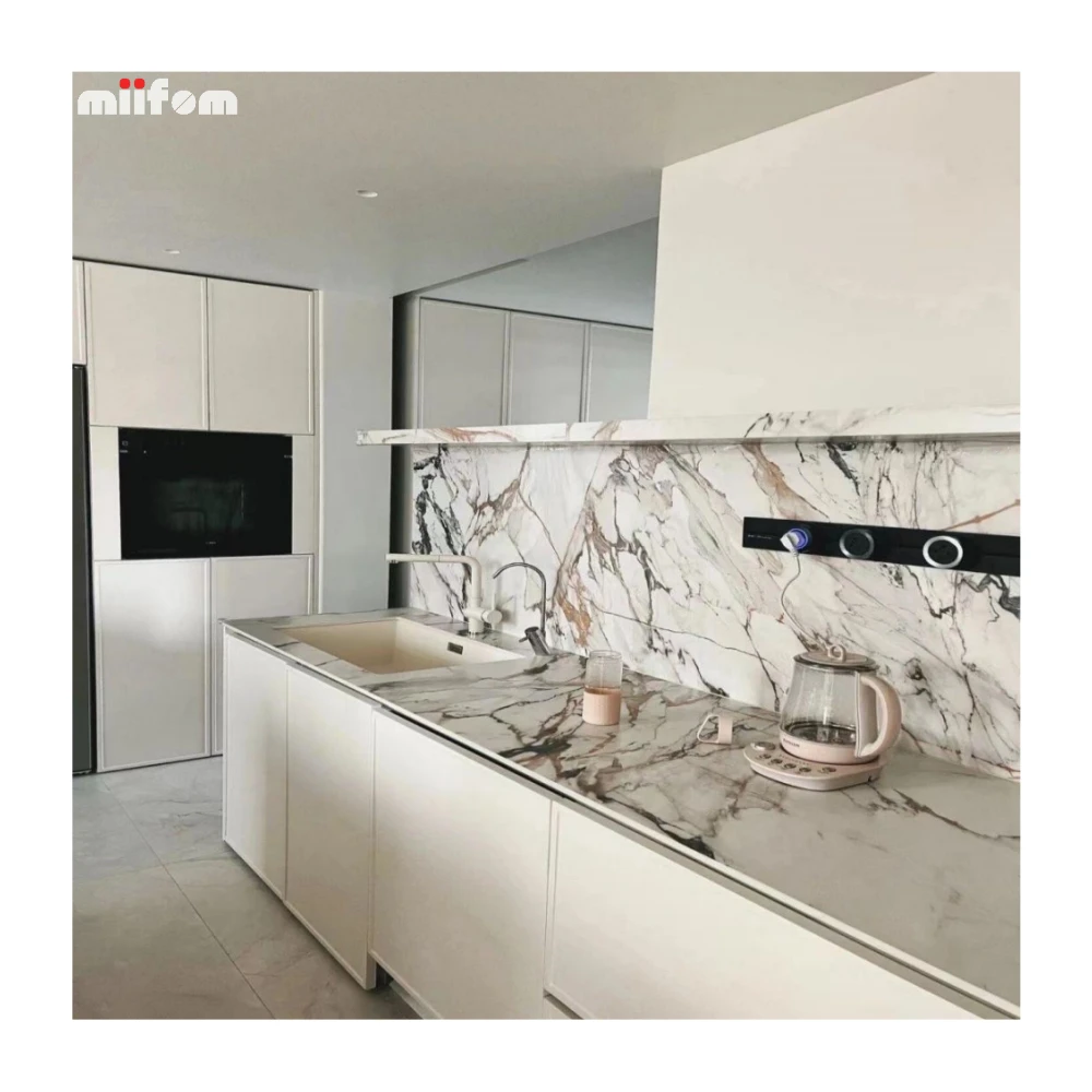 Modern Italian simple white skeleton line shaped door kitchen cabinet smart home