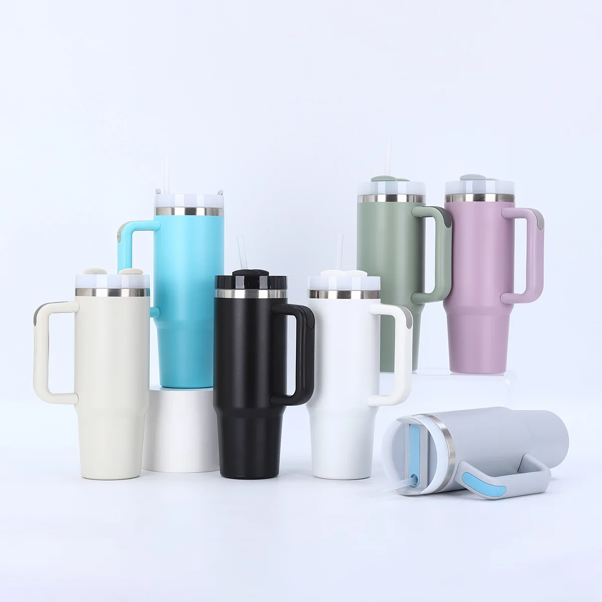 Custom Vacuum Insulated Stainless Steel 40 oz Tumbler Cup With Handle And Straw Travel 40oz Mug