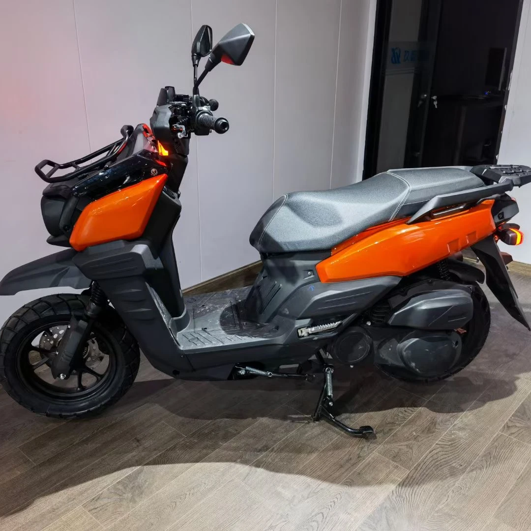 2 Seats New Designed Tank Shape 80cc 125cc 150cc Sports Motorbike Fast Motorbike Engine Model