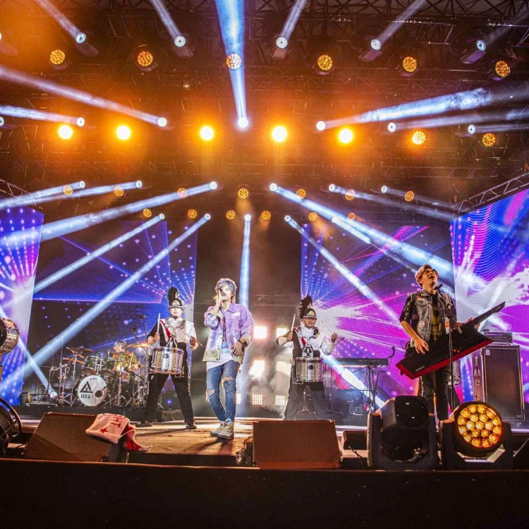 Заводская цена полноцветный P2.976 P3.91 P4.81 сценический HD настенный экран аренда наружная панель с процессором Novastar