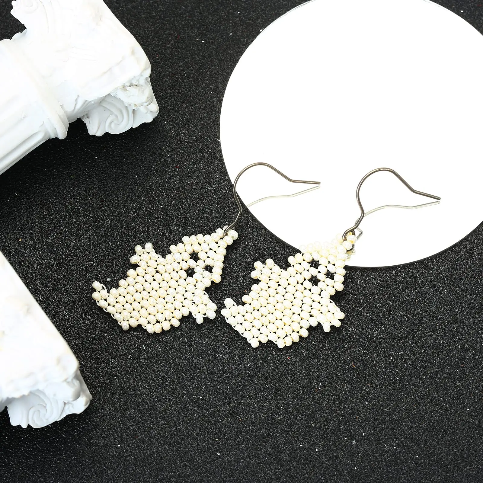 TrueGold Black White Handmade Custom Titanium Dangle Beaded Earrings for Women Fashion Jewelry Set