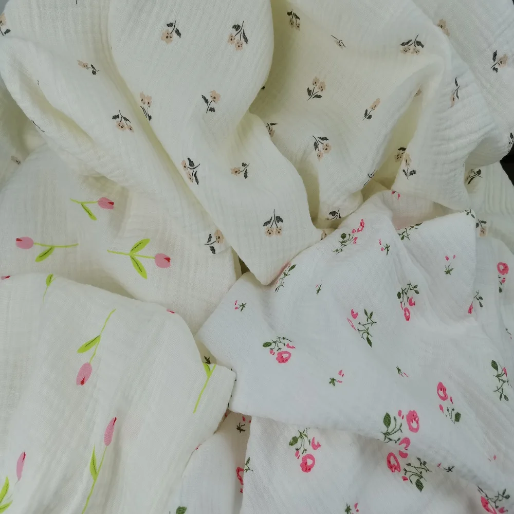 2023 factory wholesale custom designs  100% cotton Double Gauze muslin crinkle Print Fabric  for garments and swaddles