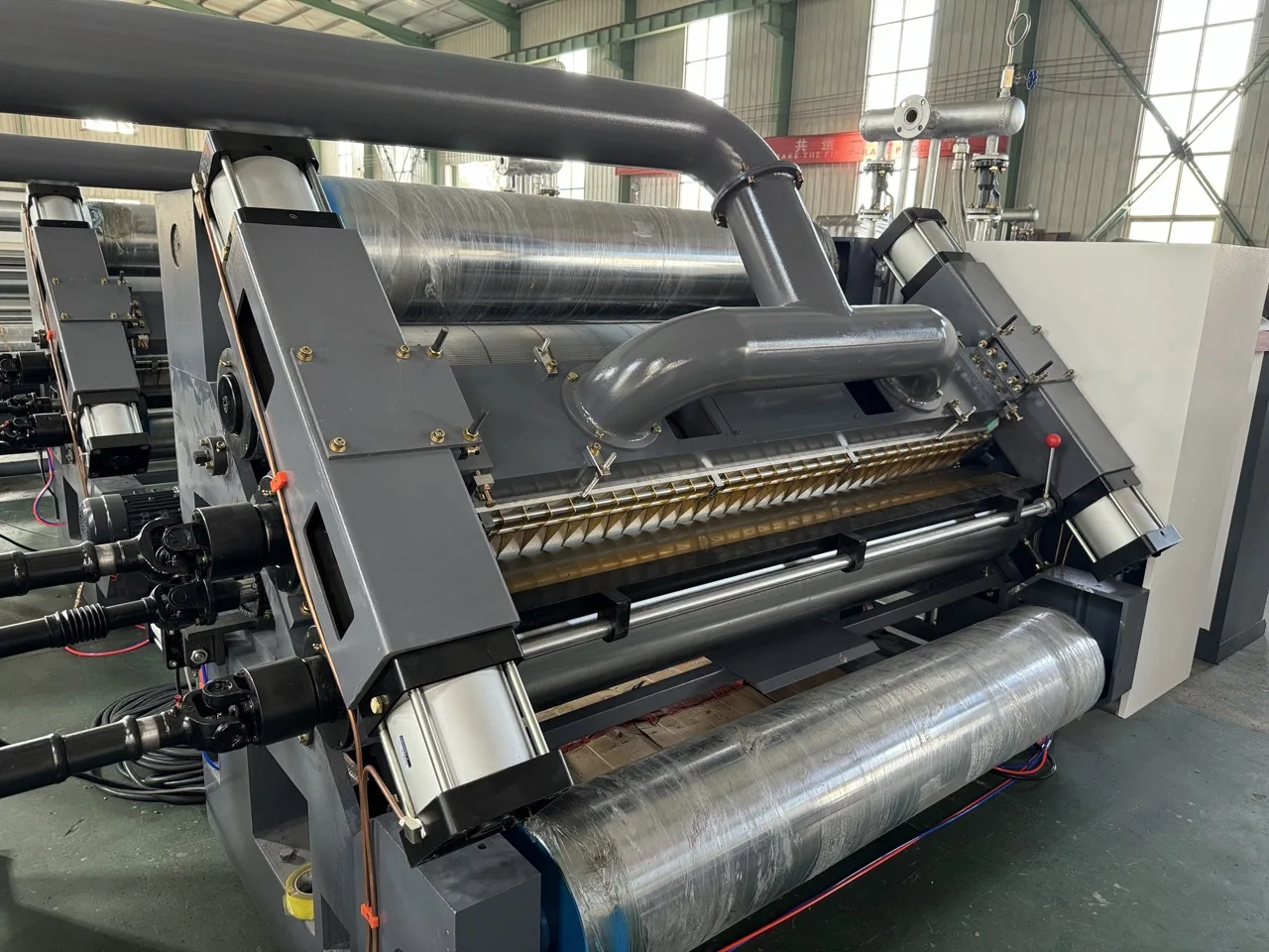 1200-1800mm Corrugated Machine Single Facer For Corrugated Cardboard Production Line
