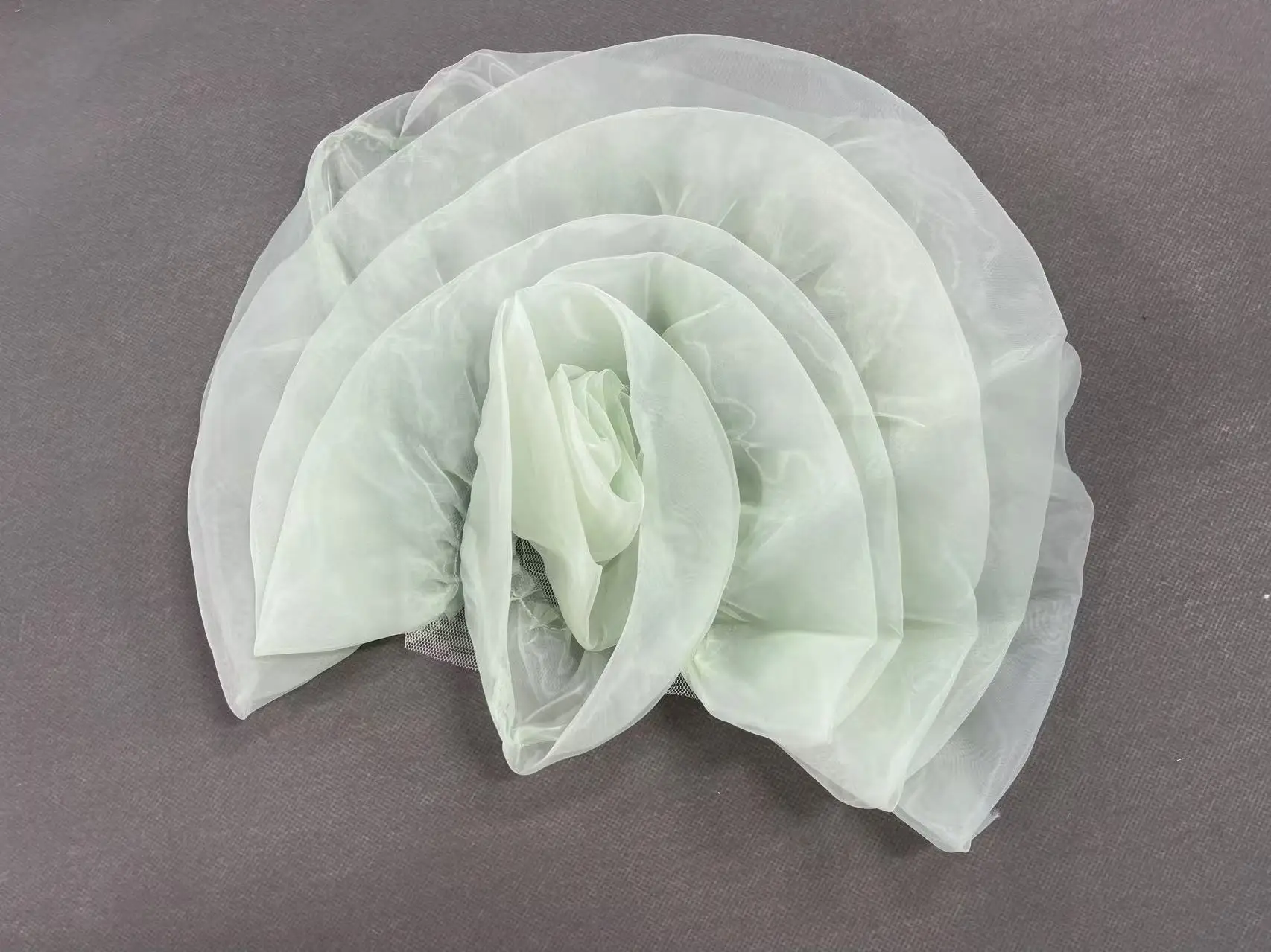 ZSY Fashion 3D Organza Rose Flower Patch DIY 3D Artificial Flower Chest Flower Sewing Applique Brooch Accessories For Dress