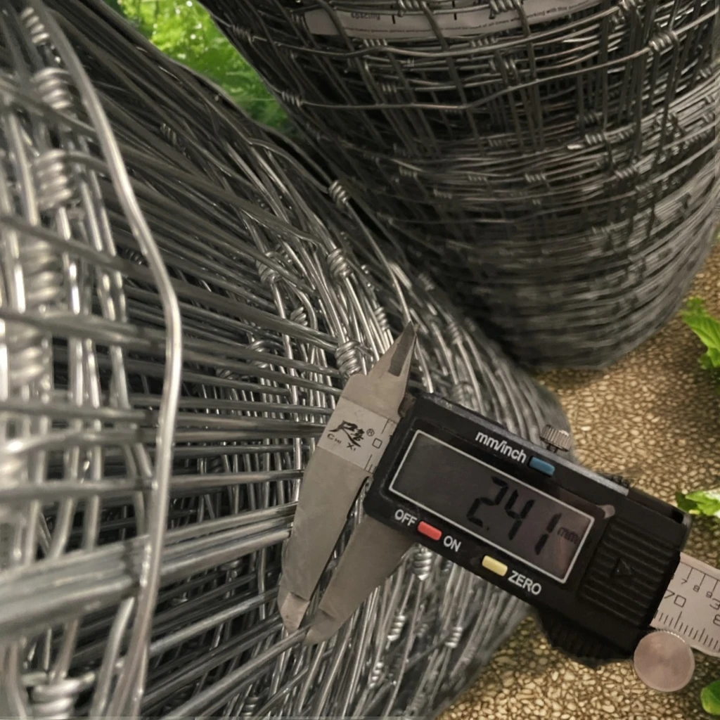 Hot Dipped Galvanized Fixed Knot Field Fence Farm Metal Iron Electro Galvanized Security Fence Panels Cattle Fencing