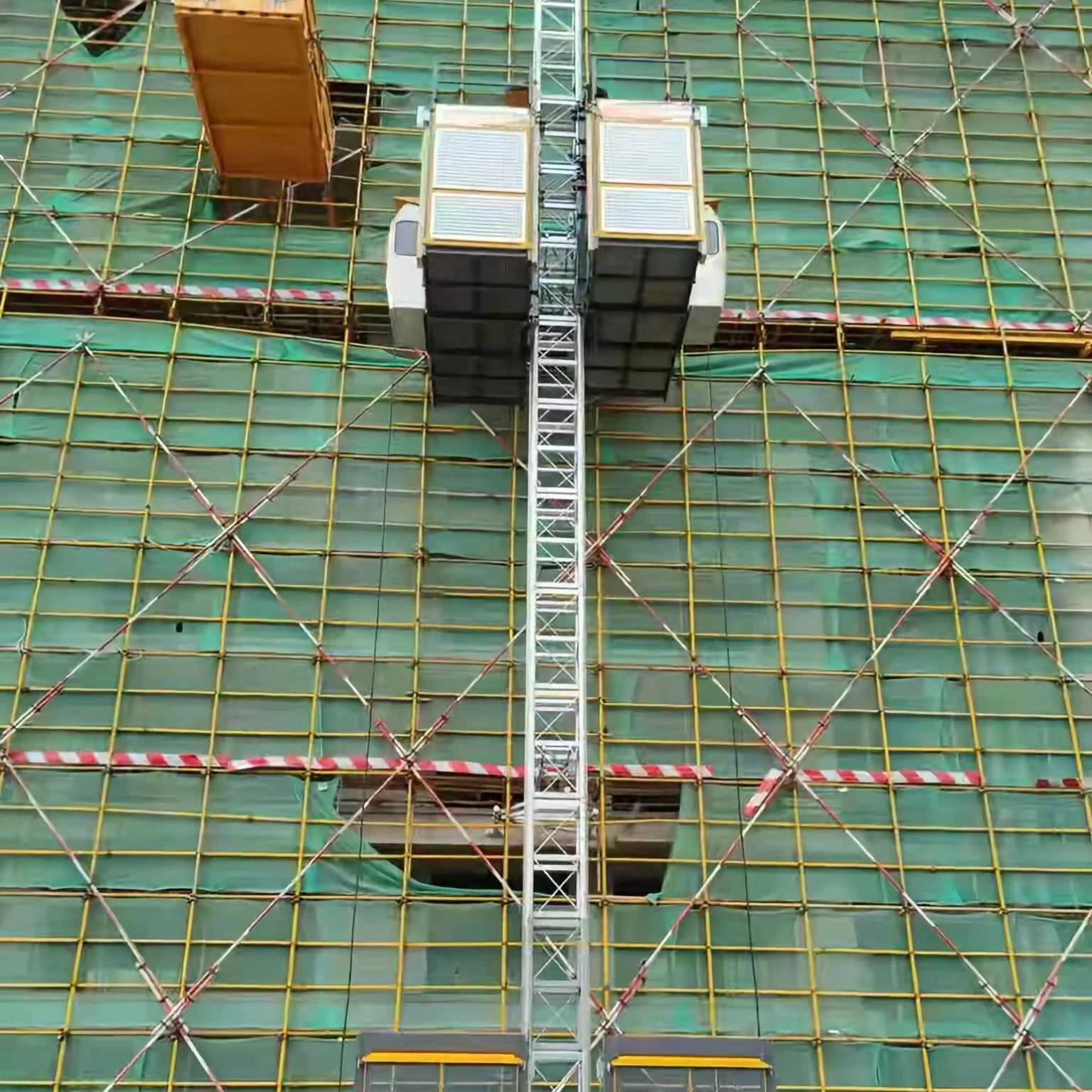SC200 Electric Construction Elevator Lift New Condition Core Components Motor Gear Used Construction Hoist