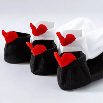 
Korean version socks thin breathable boat socks woman Japanese lovely ins fashion heel love socks for women 