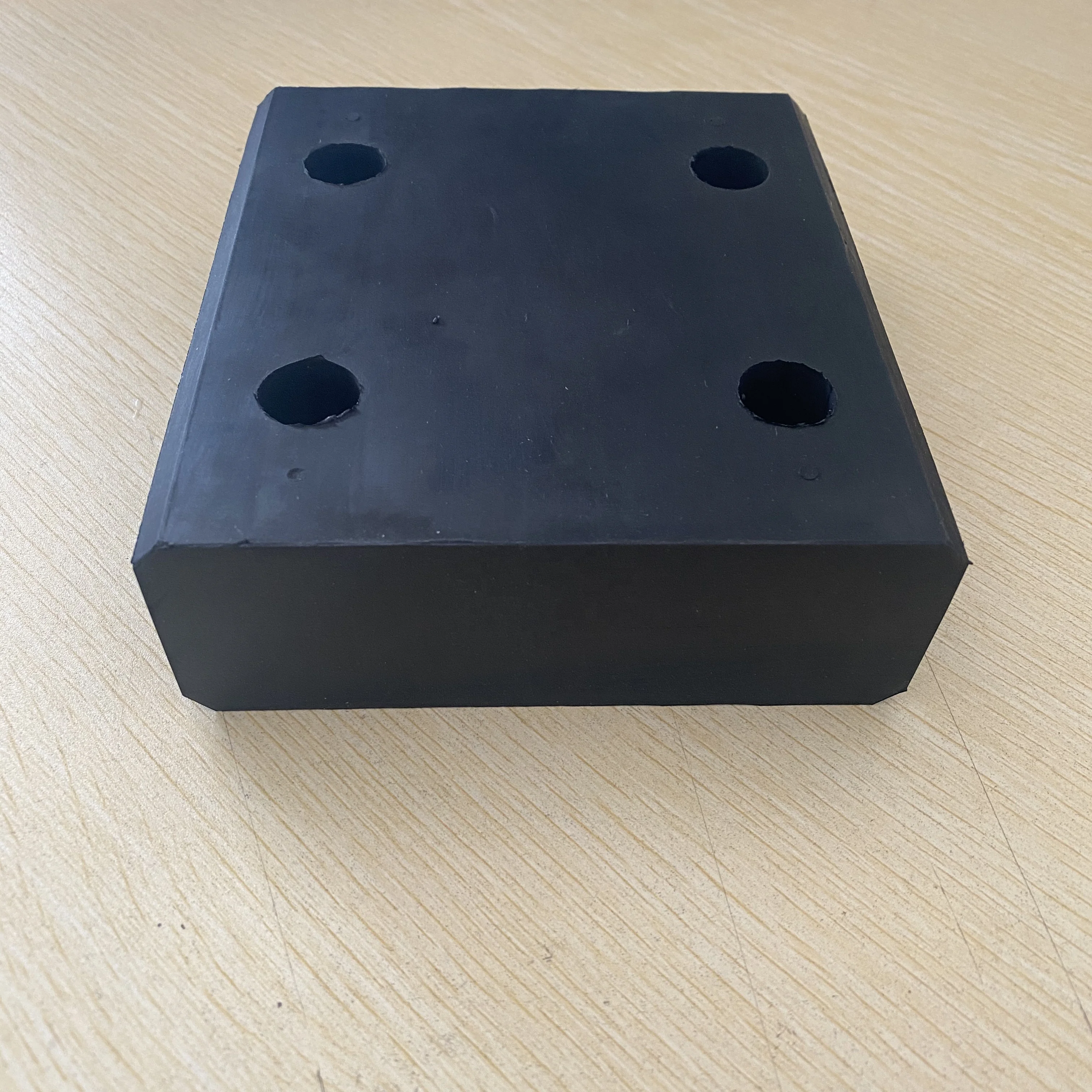 Floating Wharf Rubber Wear-resistant Pad Neoprene Rubber Block Nbr Buffer Block Epdm Elastic Block