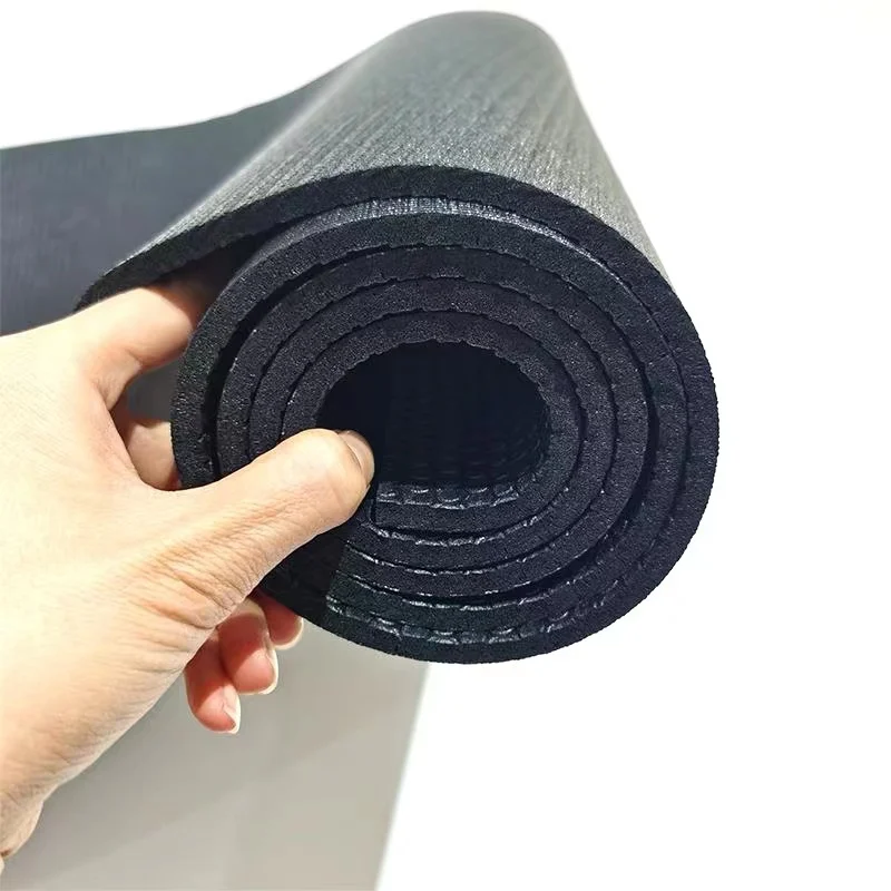 High Density Yoga Mat Pvc Closed Cell 2mm PVC Jump Rope Mat Premium Black Exercise Fitness Mat Custom Logo 1830*610*2mm