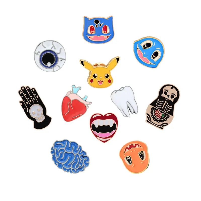 WD wholesale custom gold metal painted heart enamel pins badge colored plating painting soft enamel lapel pin