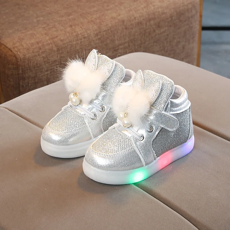 Wholesale luminous sneakers Princess girl collar boots Children luminous shoes Outdoor casual walking shoes