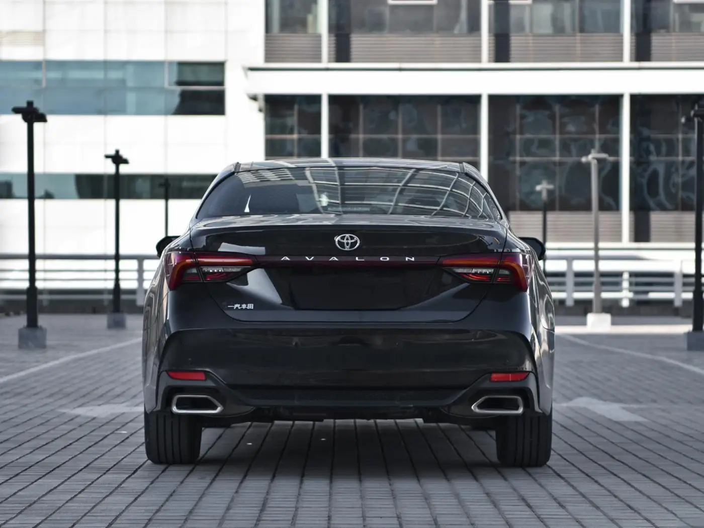 Toyota Avalon used gasoline sedan 2019 Jinqu(Basic) Edition Low price120000 to 250000km driven range Second-hand fuel vehicle