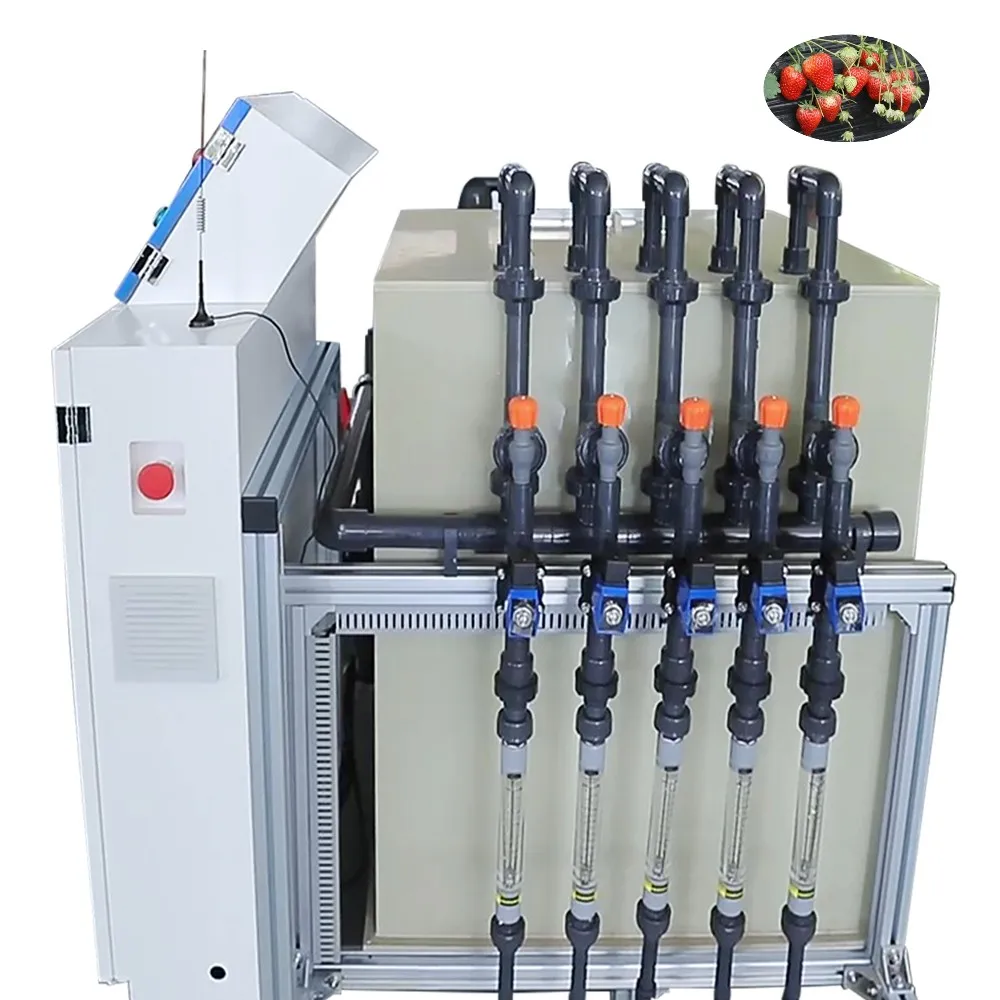 Agricultural irrigation water-saving intelligent automatic fertilizer spreader greenhouse hydroponic tower fog culture system