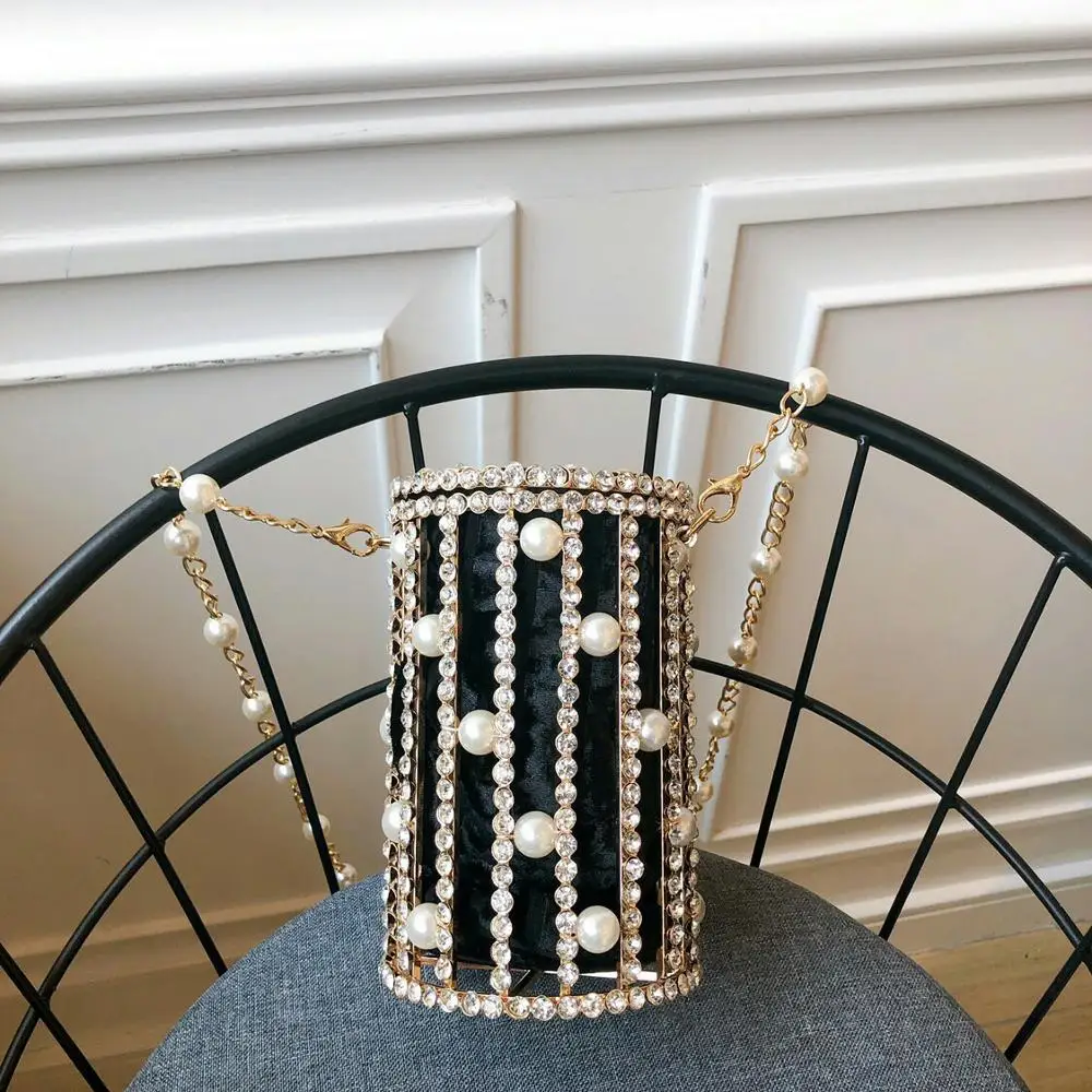 
New Various Alloy Style Bags Fashion Tassel Pearl Rhinestone Decoration Shoulder Messenger Bag Woven Shell Sequins Dinner Bag 