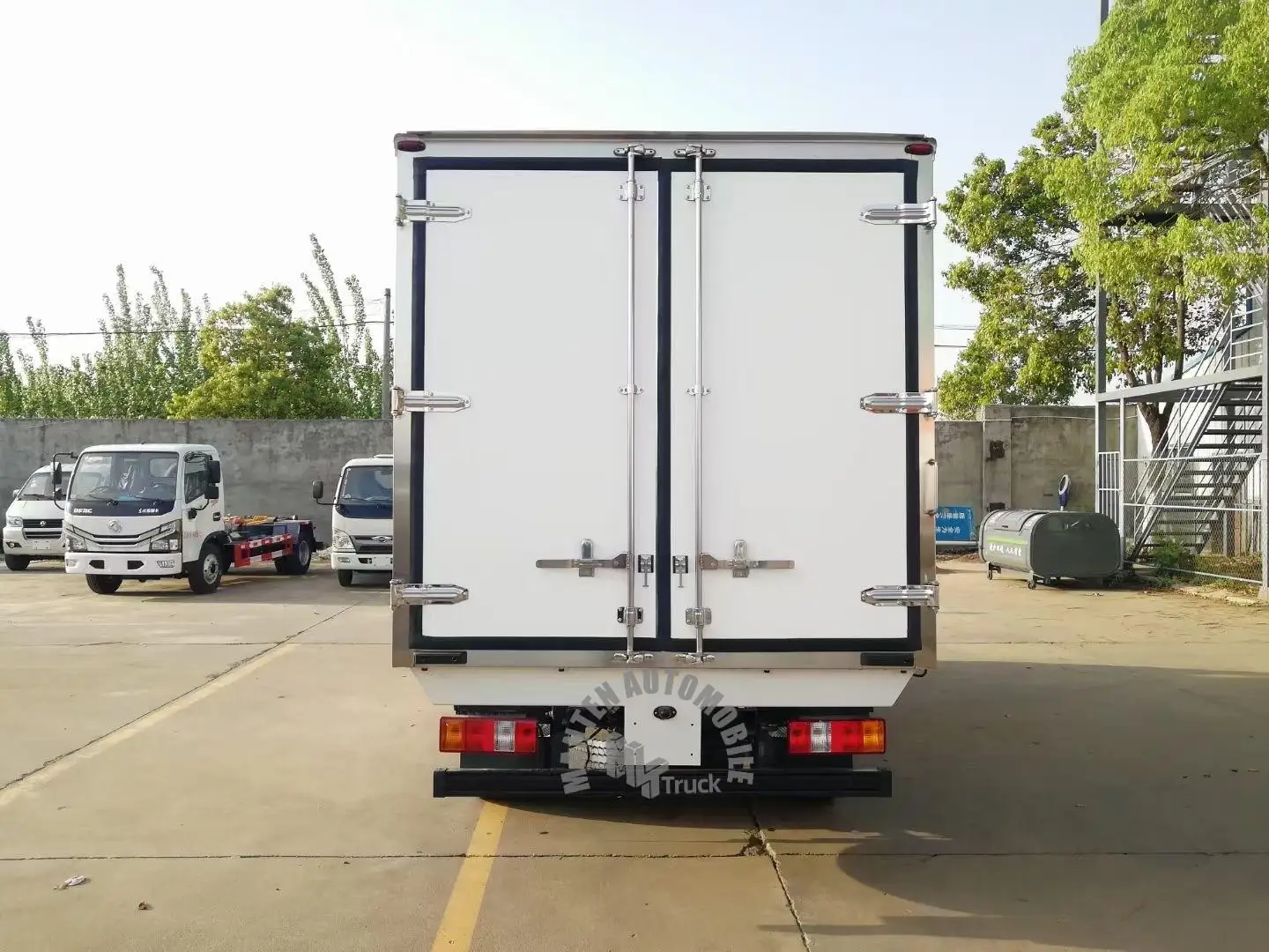 High Quality Insulation Truck Body Panel PU Gfrp Reefer Box Sandwich Freezer Refrigerated for Sale