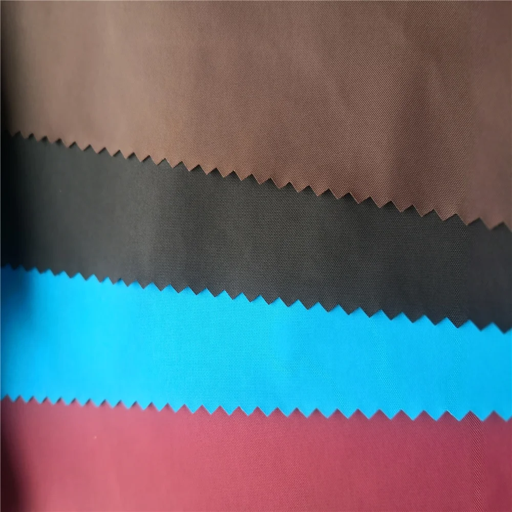 Водонепроницаемая нейлоновая тафта с полиуретановым покрытием для палатки