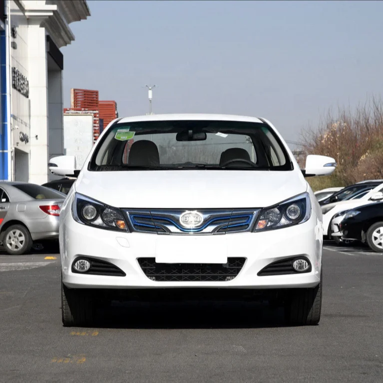 Подержанные высококачественные автомобили BYD E5 по низкой цене хит продаж в