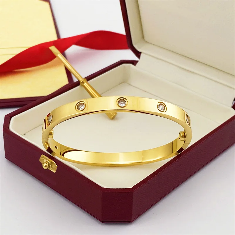 Classic Heart-Shaped Screwdriver Bracelet New Fashionable Nail Bracelet for Men & Women Wholesale Jewelry Accessories