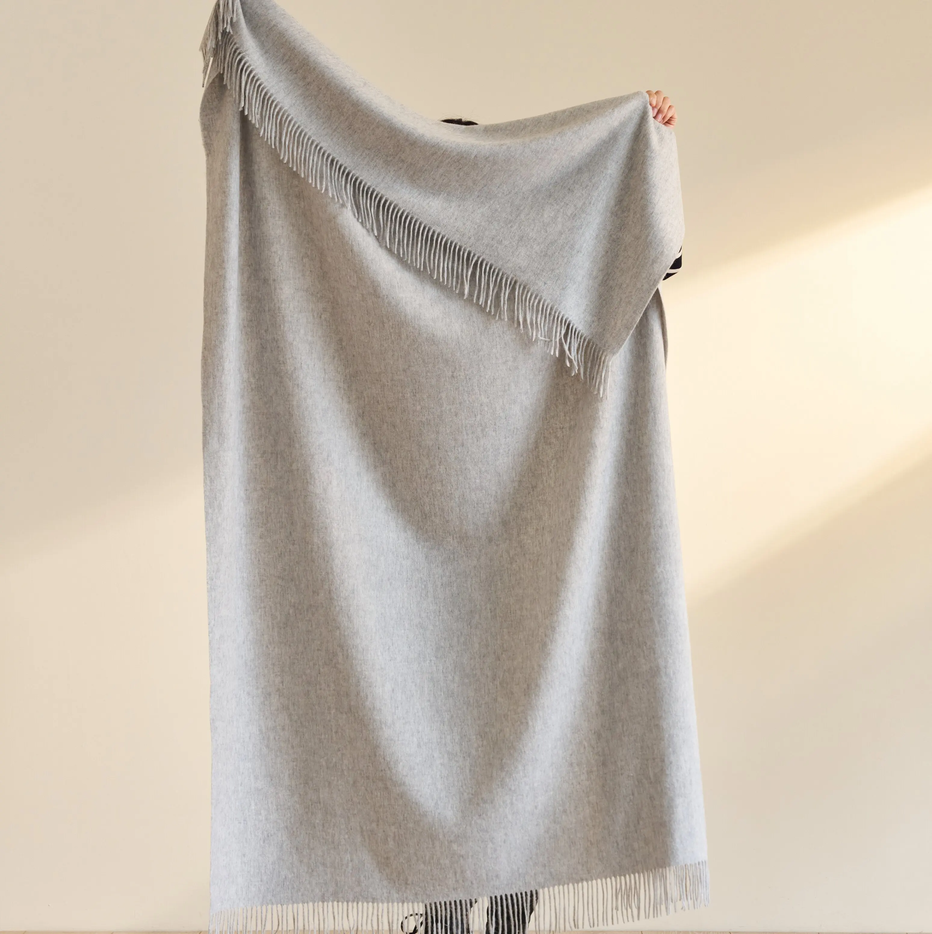 100% Australian Wool Merino Wool Blanket Factory Direct Price Popular Wool Throw Blanket for Home Living Room Bedroom Couch