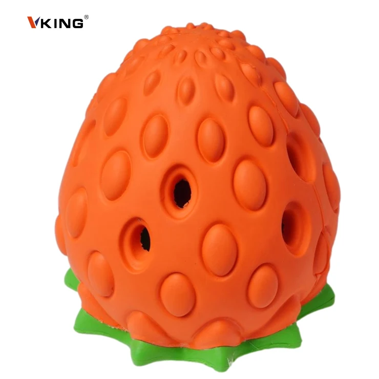 hot selling leaked food puzzle treat feeder durability interactive strawberry ball rubber dog chew toys