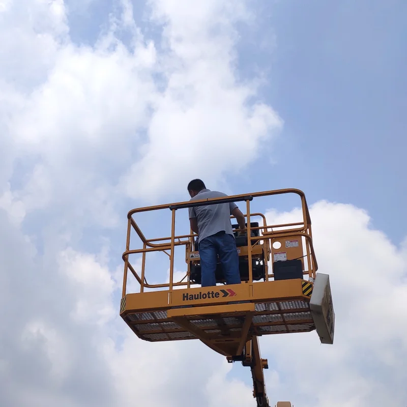 2021 year new design Haulotte Offical 16m Mobile Diesel Articulating Booms Lift Aerial adjustable boots work platform
