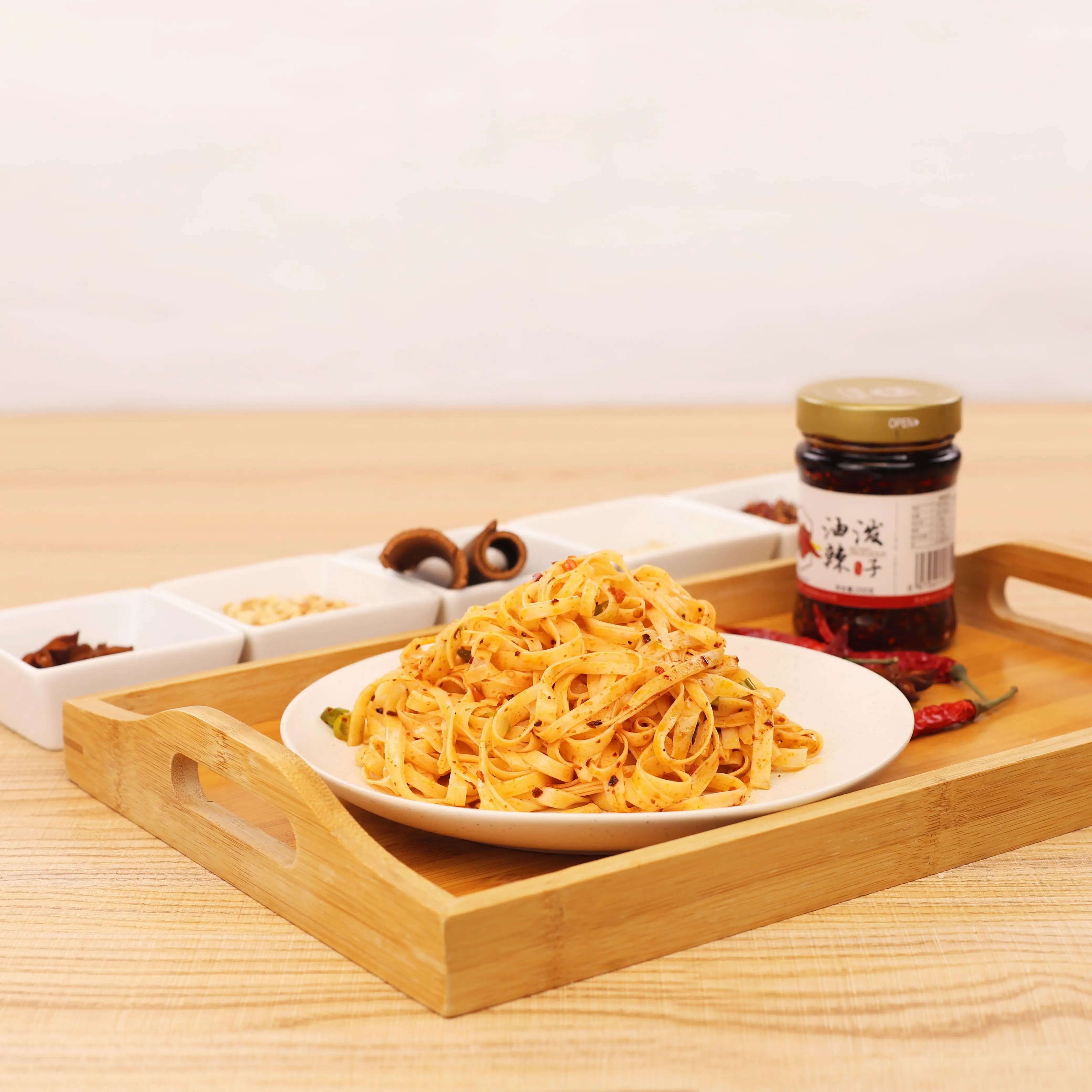 2024 New Traditional Chinese Hot Sauce Chilli Oil Sauce 200g/Bottlefried