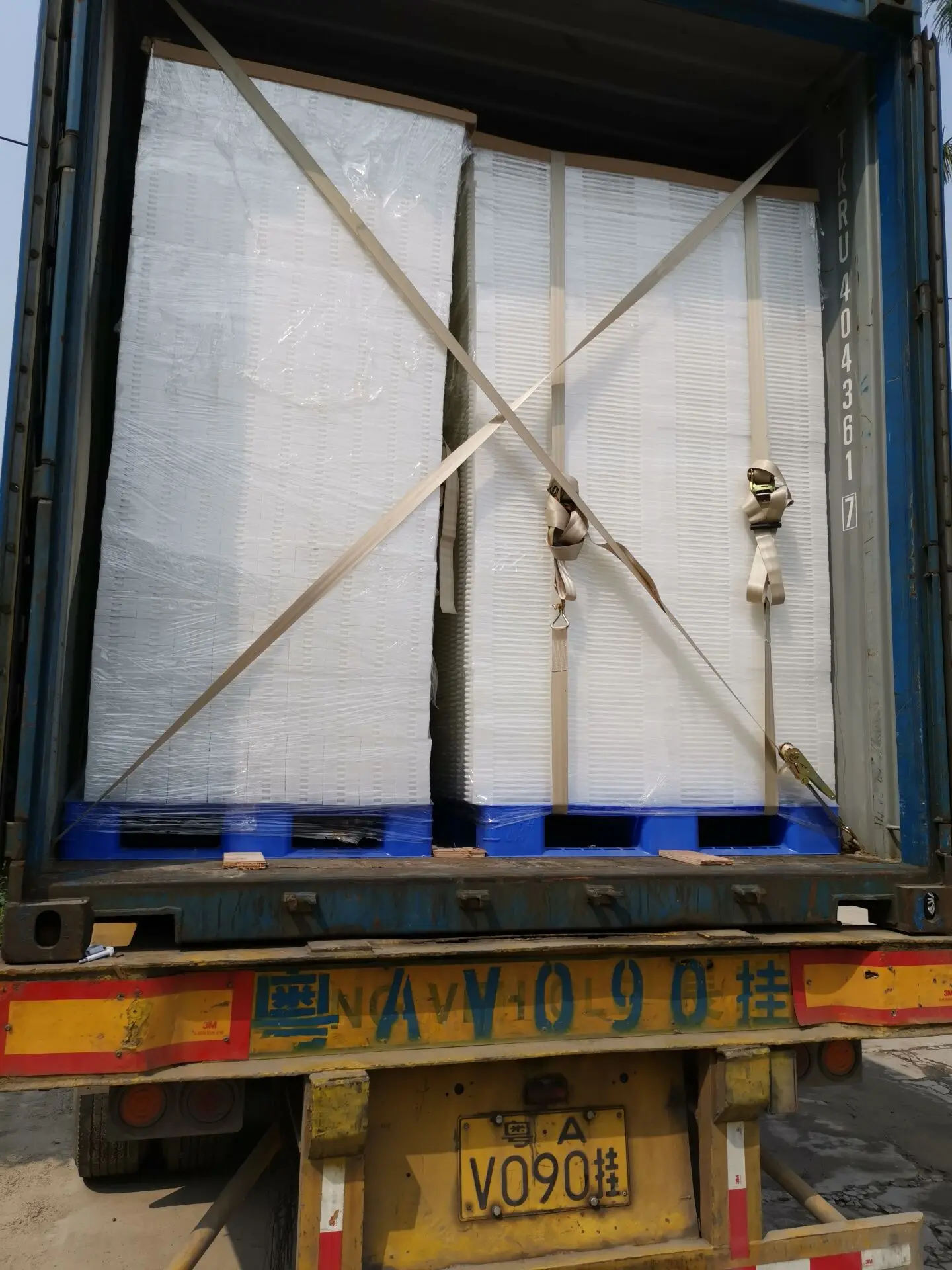 Portable Flooring Temporary Event Deck Cover on Grass Protect Turf for Tent