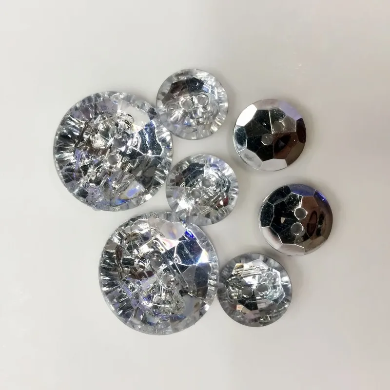 China Manufacturer Acrylic Stone Crystal Buttons Rhinestone Button