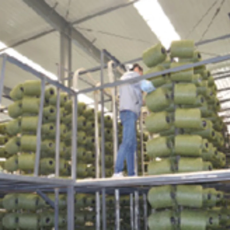 High Quality and Low Price Artificial Grass/turf/carpet Carpet Artificial Turf Football Golf Garden Green or Customized KP0206