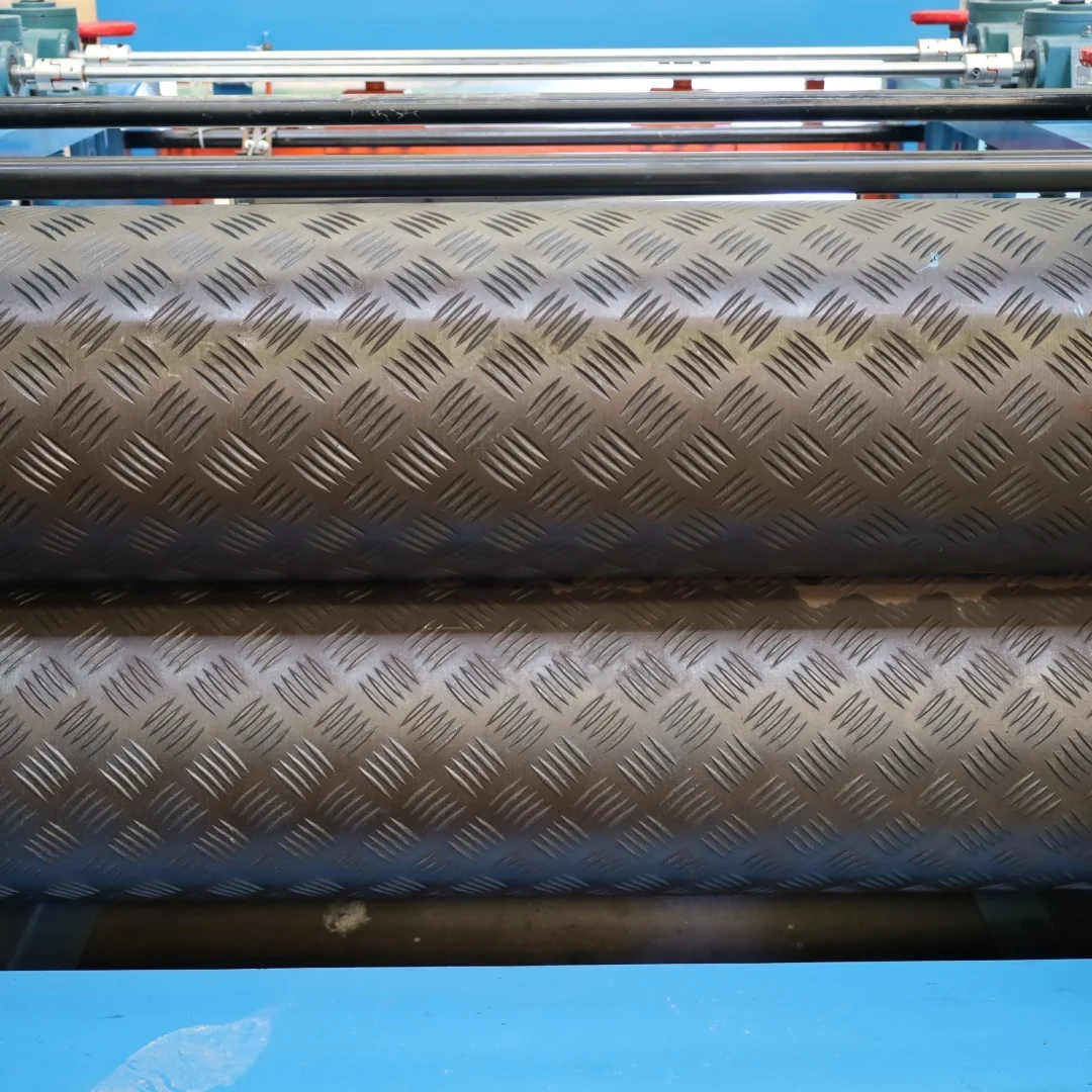 High Good Quality Aluminum Roll Embossing Machine Steel Roll Forming Machine