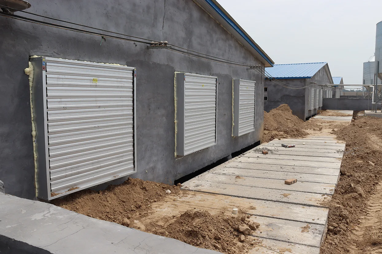 High-quality cooling pads are used for ventilation and cooling of chicken houses