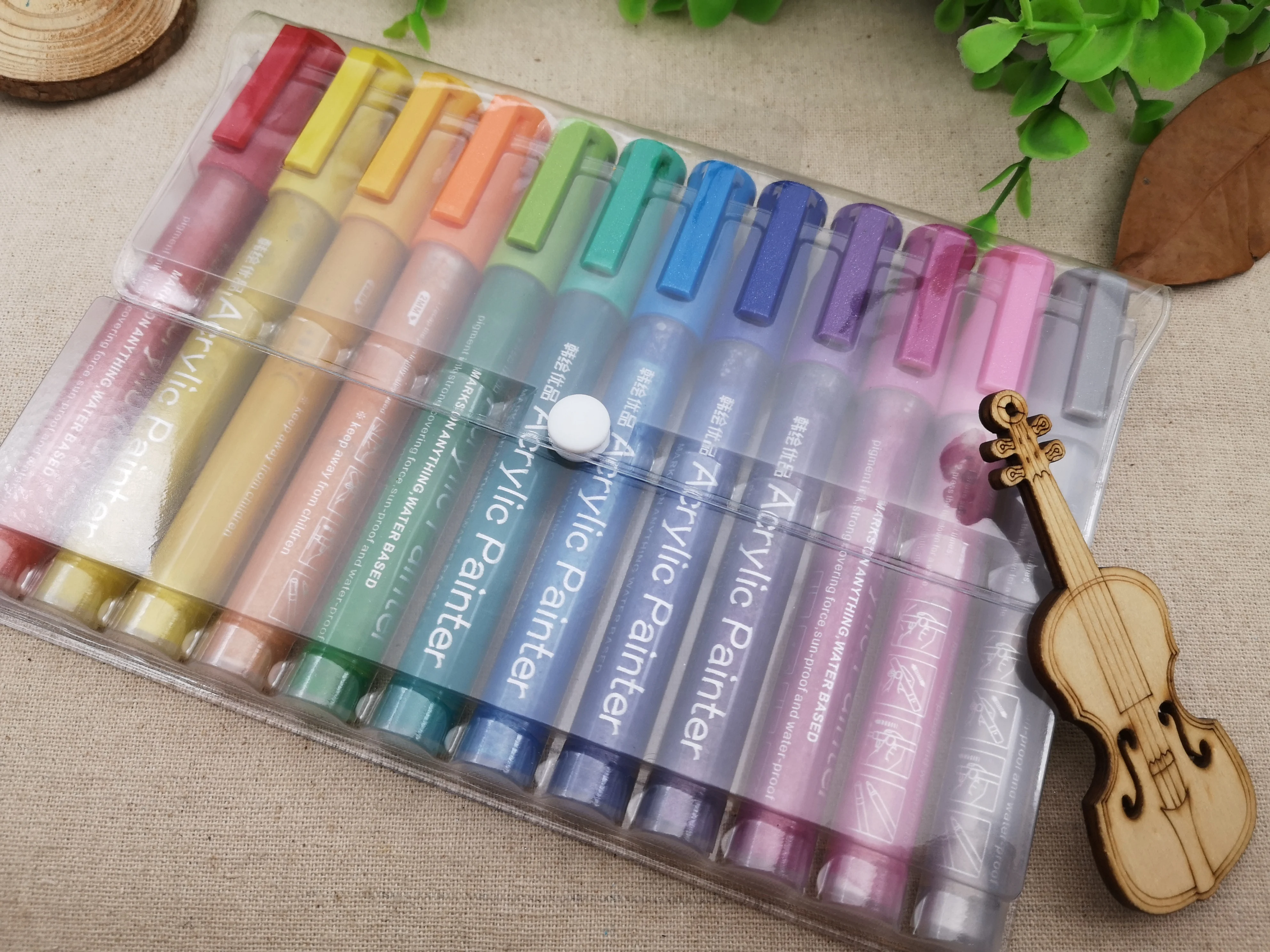 
waterproof UV protected glitter paint marker pen valve action by manufactory bullet tips or reversible tips 