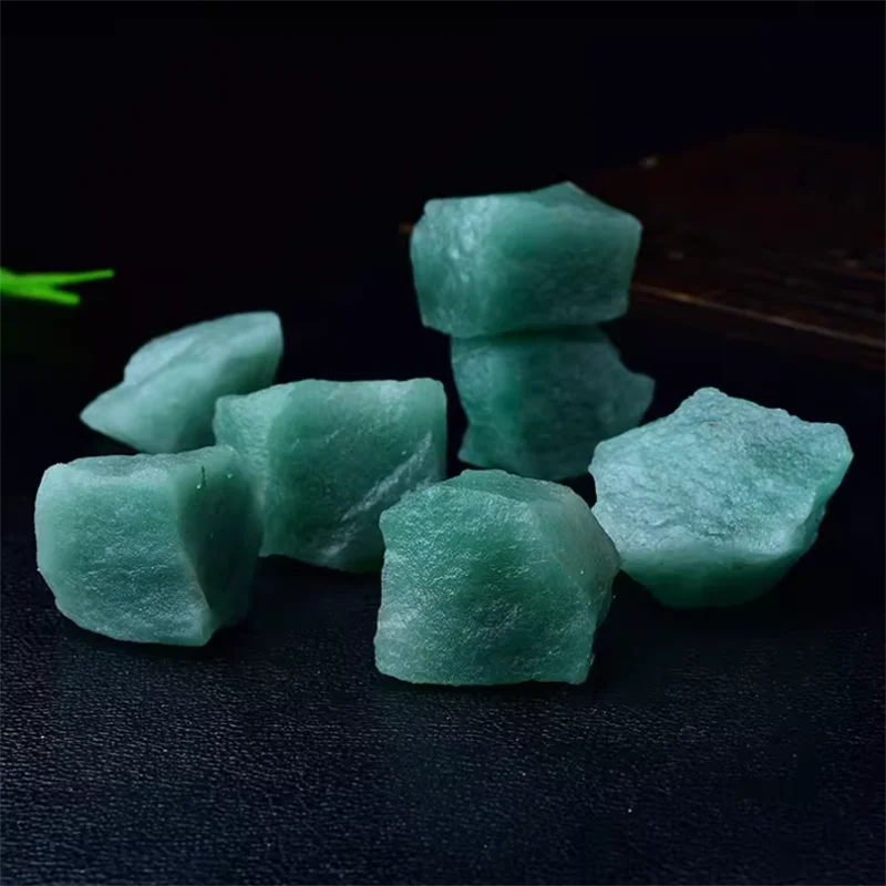 Manufacturers supply natural green Donglin stone loose incense stone degaussing stone