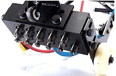 11 piston Pneumatic scaler 82 lbs 10000 BPM carbide tipped heads quickly fracture even the toughest materials Marine tools