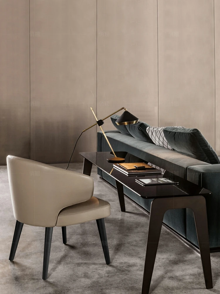 Italian Designs  Hot Sale Luxury Modern Style PU or Fabric Solid Wood Legs Hotel Dinning Room Restaurant Dinning Chair