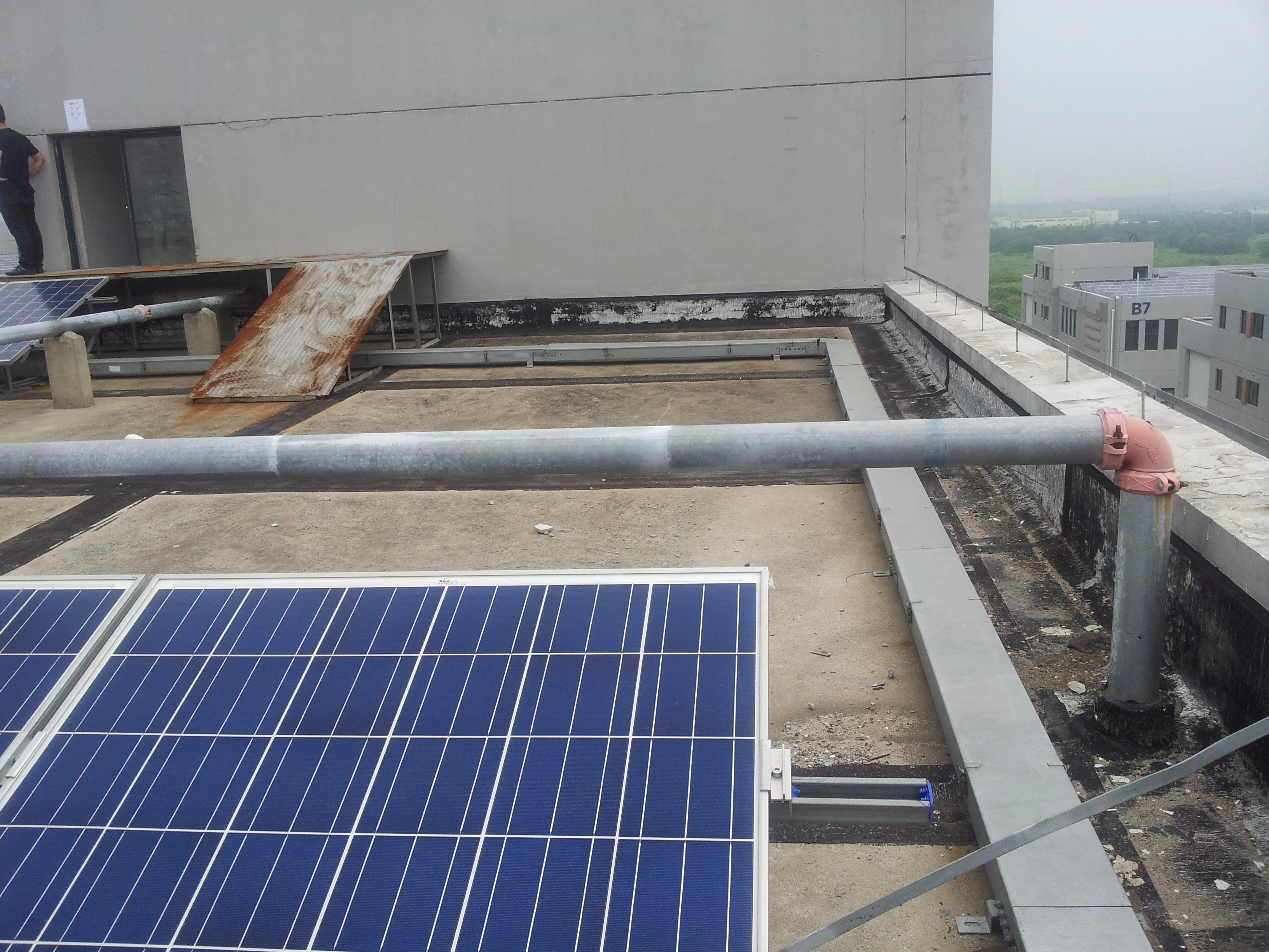 Automatic Solar Tracking System With Electric Water Pump Photovoltaic System