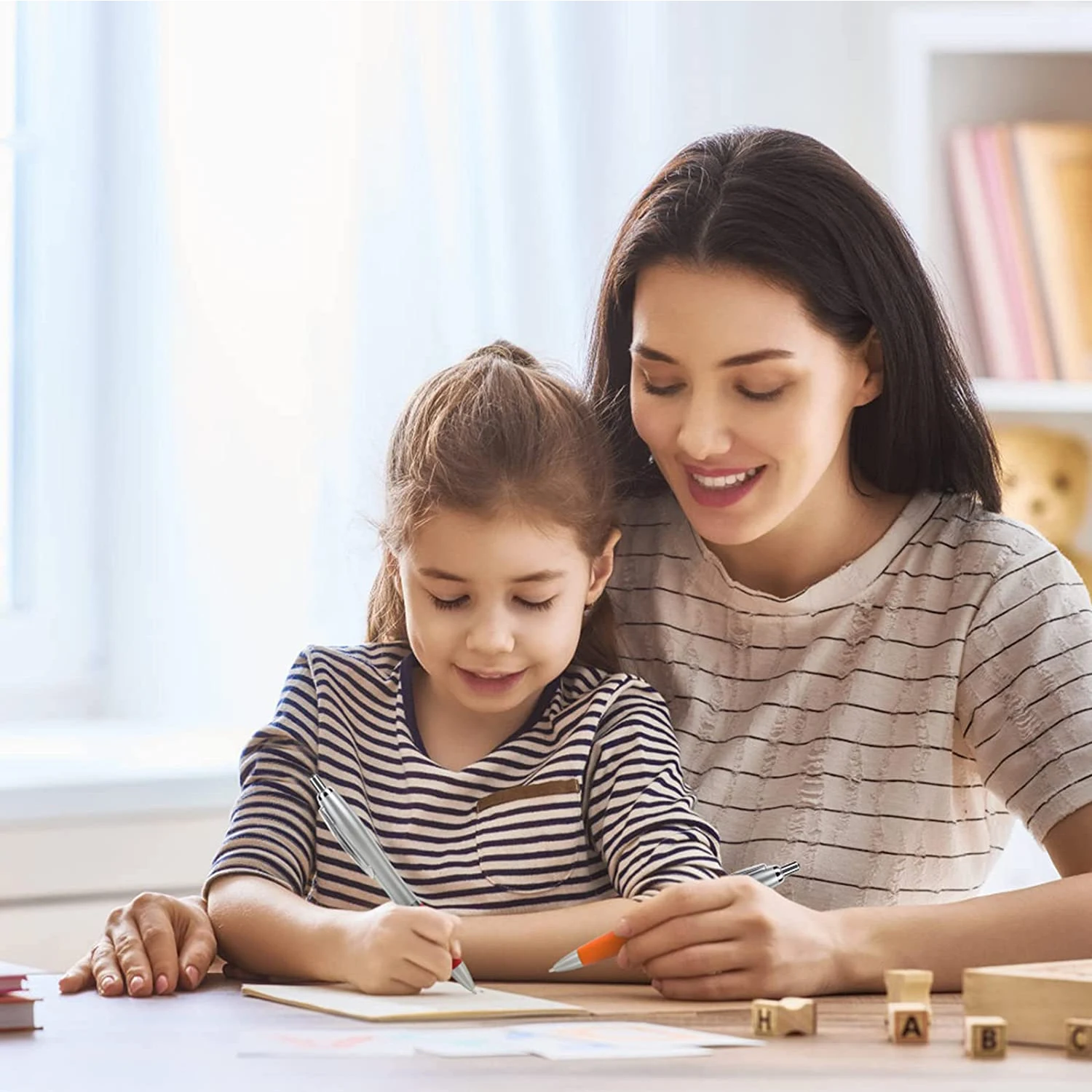 Оптовая продажа Индивидуальные Шариковые ручки с черными чернилами логотипом