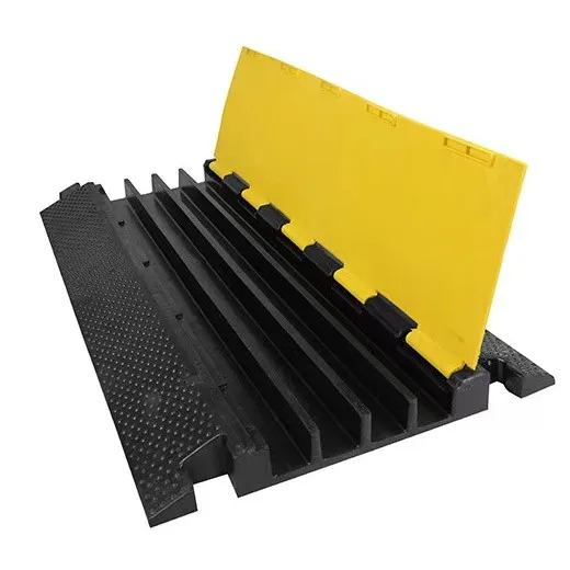 Rubber Cable Protector Outdoor 4 Channel for Electric Cable