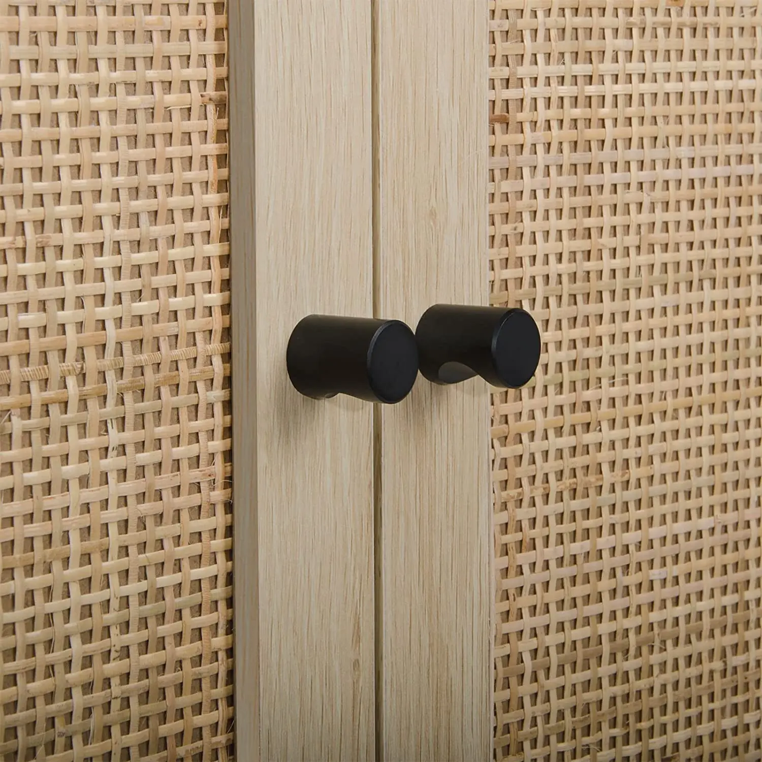 Sideboard Buffet Cabinet, Kitchen Storage Cabinet with Rattan Decorated Doors, for Dining Room, Hallway, Cup