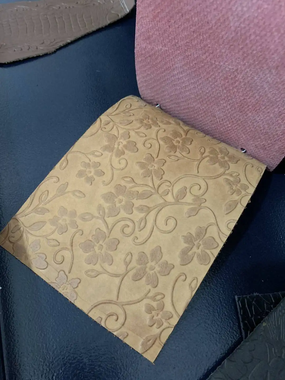 180T Pressure Embossed Leather Diary Shoe Making Machine