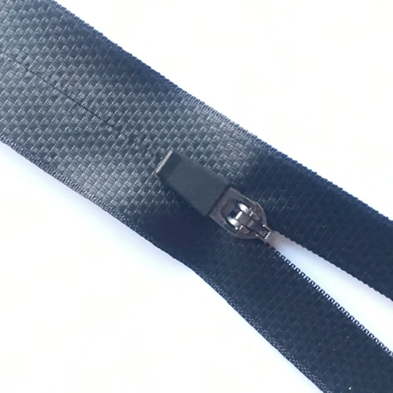 Factory hot sale  black tape close end nylon waterproof zipper