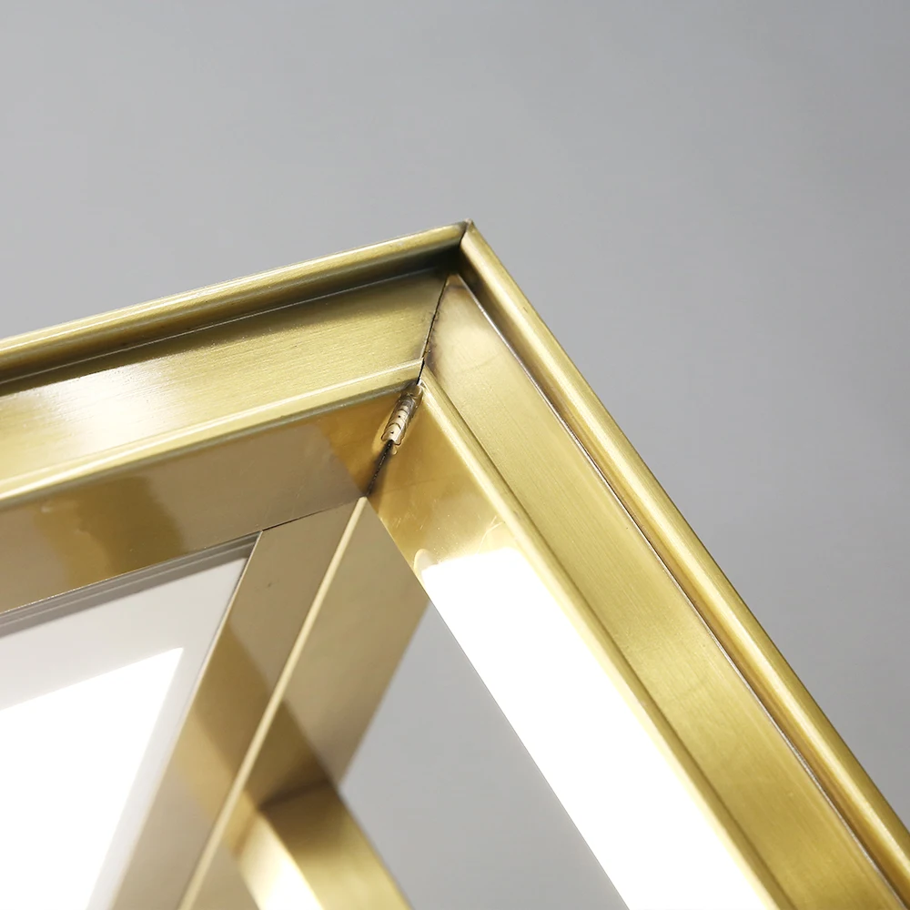 Gold Metal Clothes Stand Display Racks Clothing Store Display Rack with LED Light