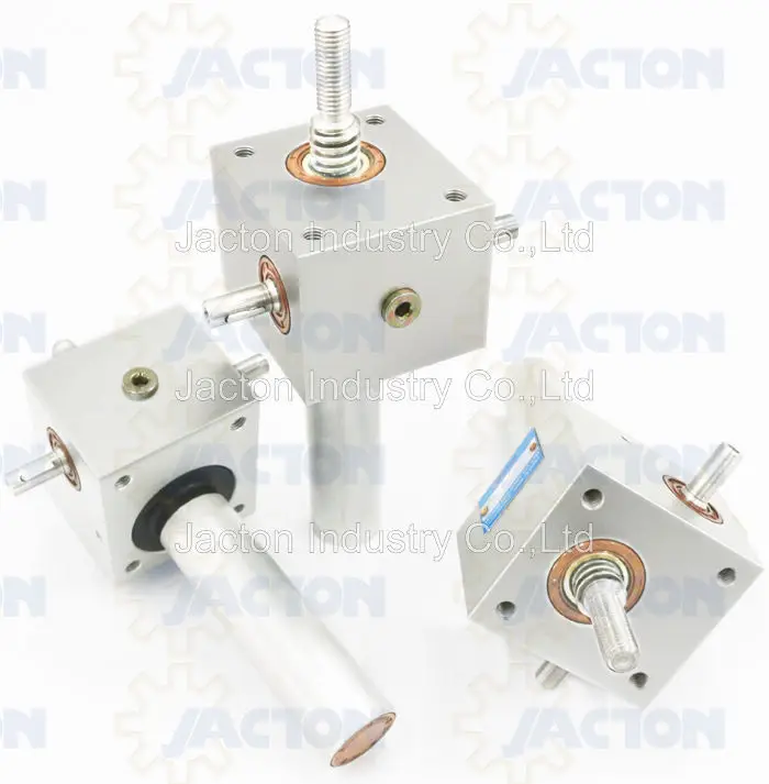 CUBIC JACKS (433).jpg