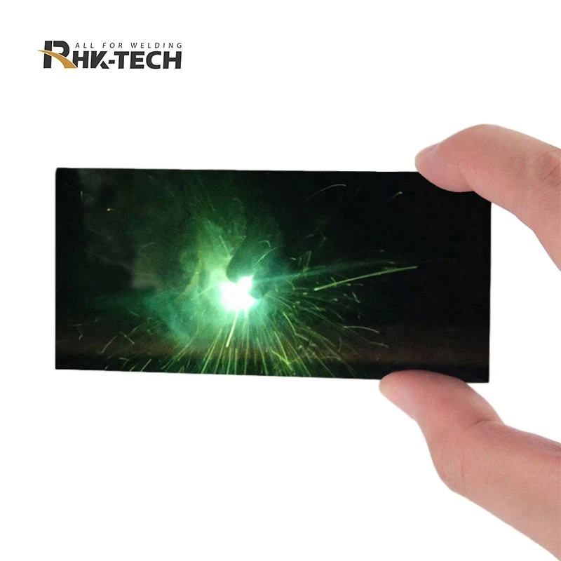 RHK TECH Лидер продаж 108*50 мм Дешевое Автоматическое затемнение тепловой безопасности Черный Белый защитный сварочный фильтр стекло для шлема сварщика