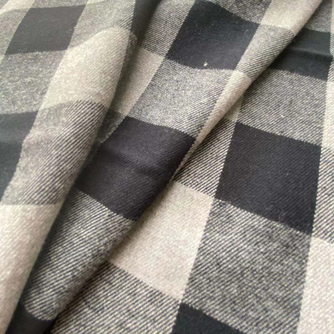 2021 оптовая продажа, индивидуальная высококачественная ткань для рубашек, немнущаяся грязеотталкивающая ткань, 65% полиэстер, 35% хлопок, решетка