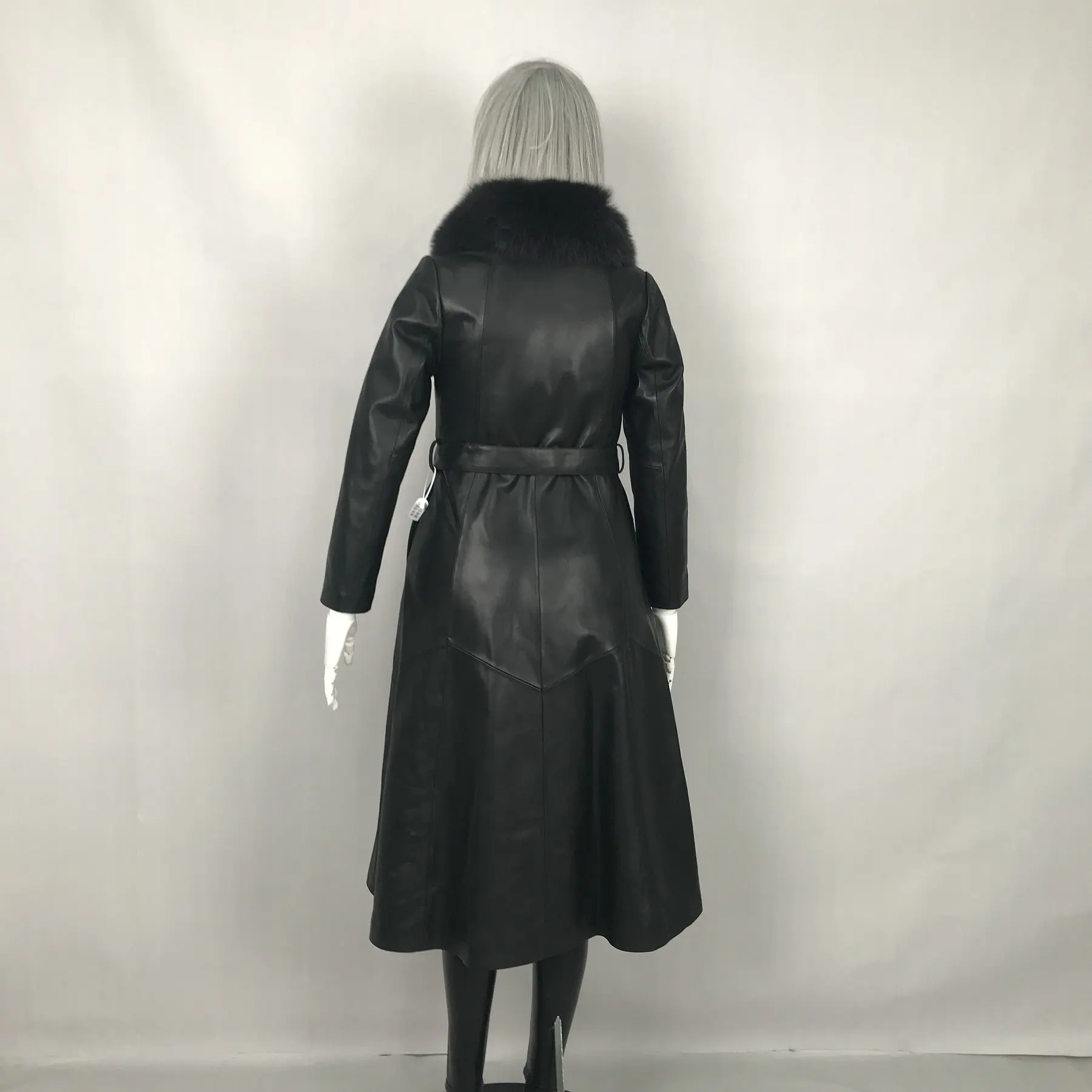 Custom Classic Long Black Leather Jacket Genuine Leather Coat Women with Fox Fur Collar