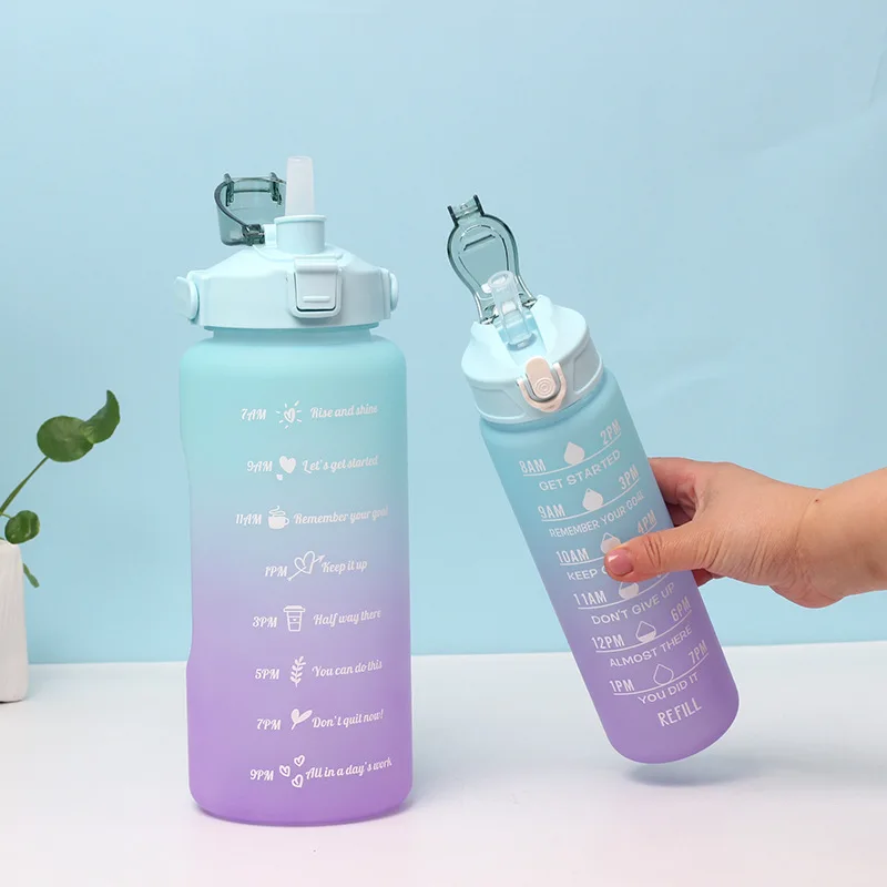 Kuerfit  Plastic Insulated Sports Gymnastics Eco Friendly 2L 0.8L Motivational Travel Water Bottle Set For Gift